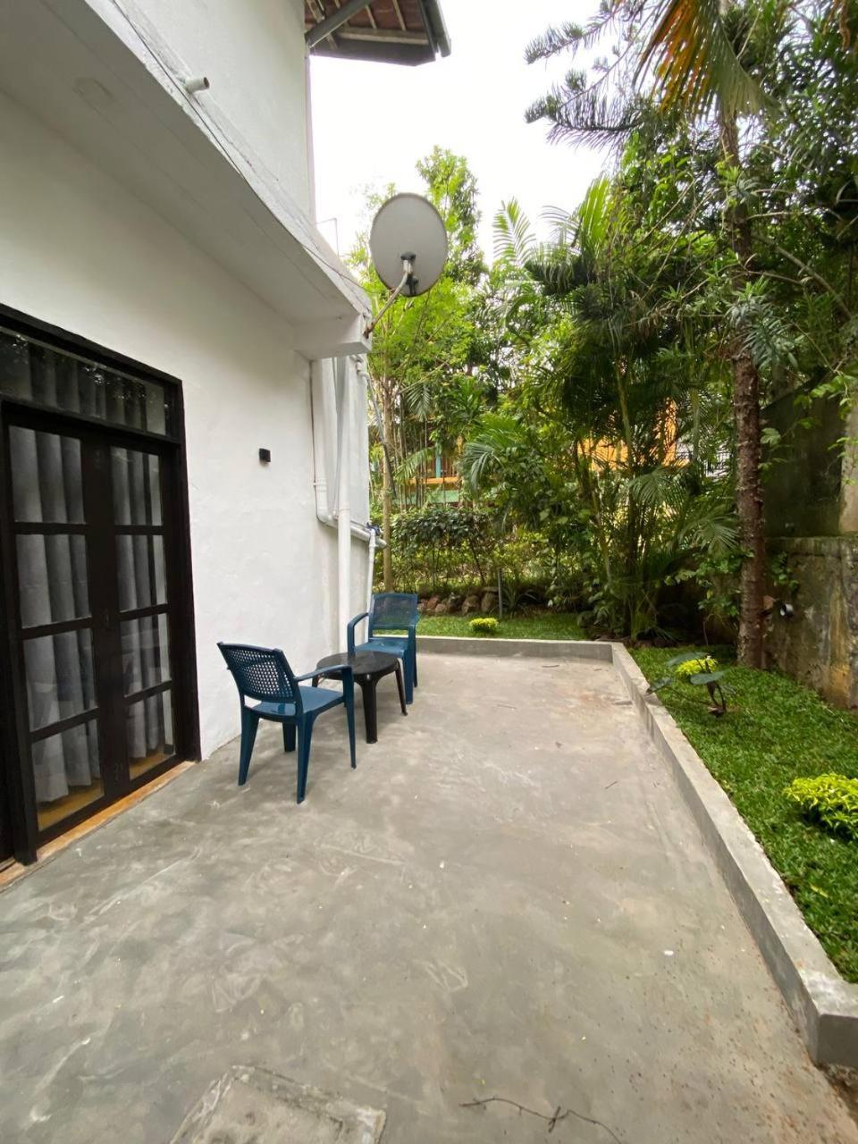 Pearl Villa Rooms And Hostel Unawatuna Luaran gambar