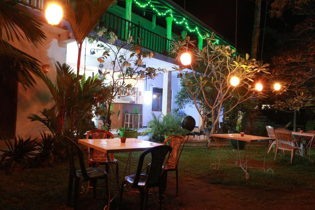 Pearl Villa Rooms And Hostel Unawatuna Luaran gambar